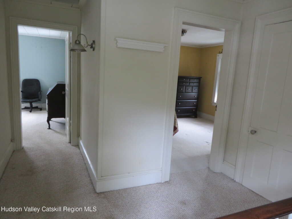 28 Lindsley Avenue, Kingston, NY 12401 - Photo 32 of 50