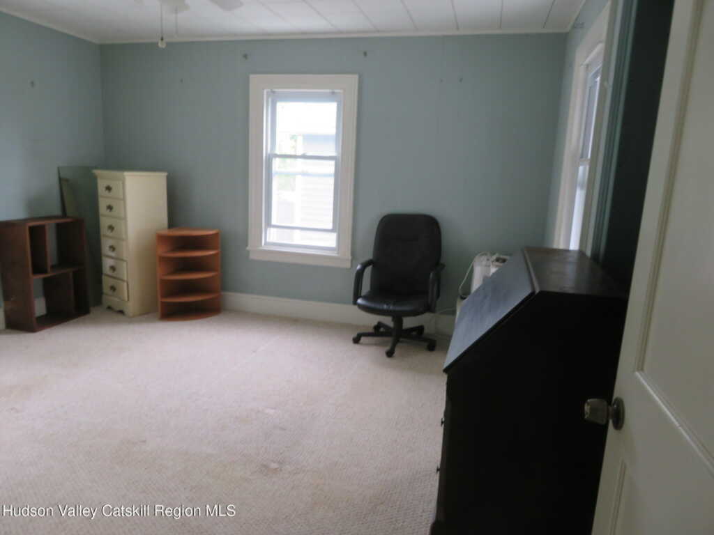 28 Lindsley Avenue, Kingston, NY 12401 - Photo 34 of 50
