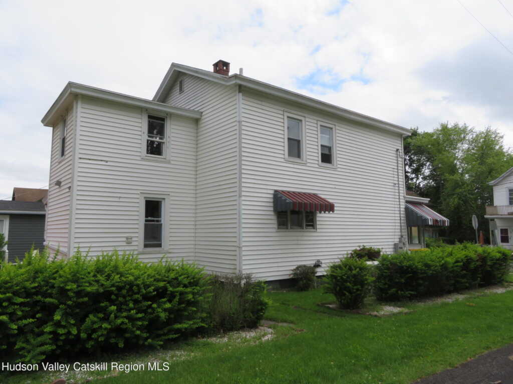 28 Lindsley Avenue, Kingston, NY 12401 - Photo 48 of 50