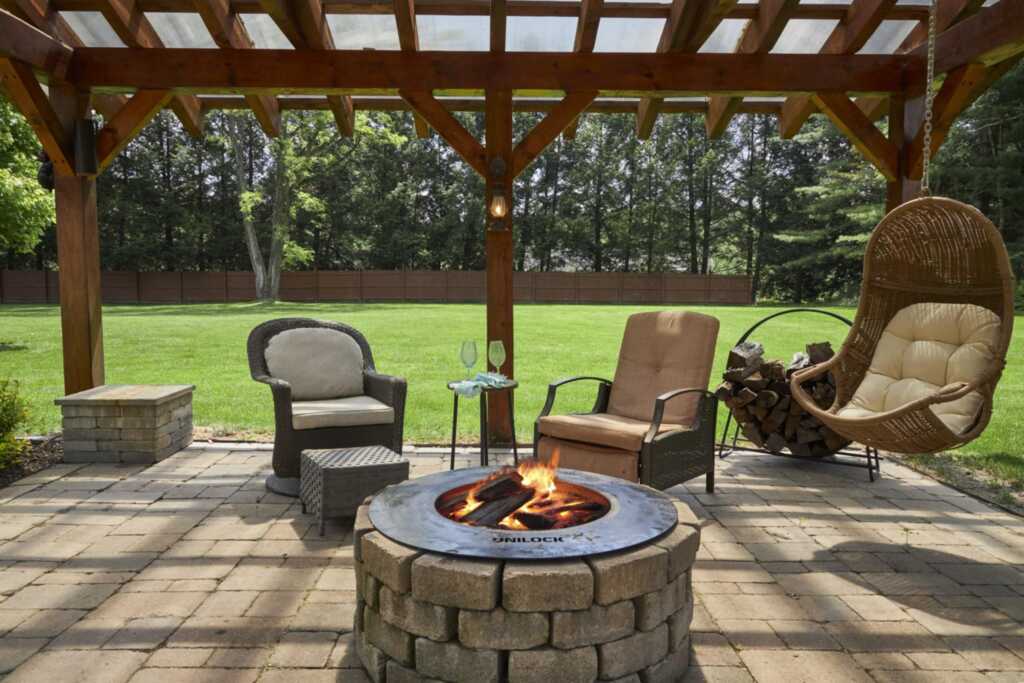 2 Marquette Drive, Rhinebeck, NY 12572 - Photo 11 of 25