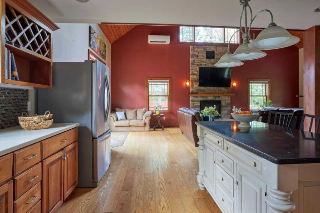 2 Marquette Drive, Rhinebeck, NY 12572 - Photo 7 of 25