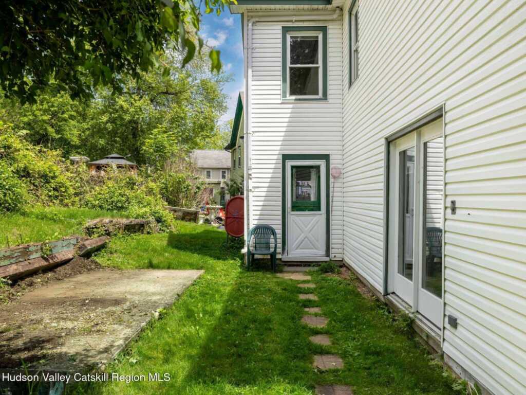 4217 Route 9w, Saugerties, NY 12477 - Photo 35 of 41