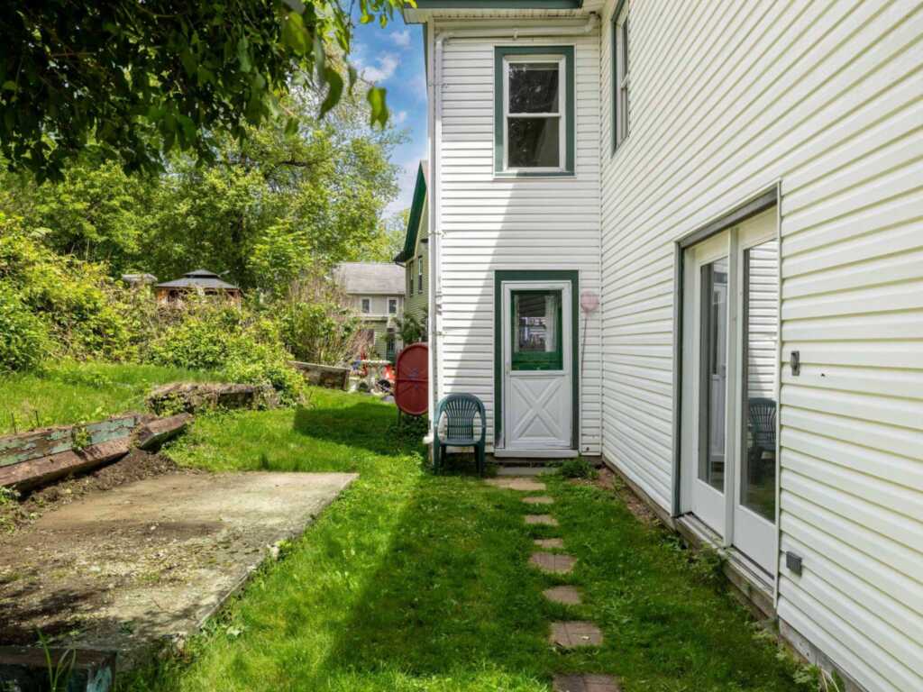 4217 Route 9W, Saugerties, NY 12477 - Photo 35 of 42