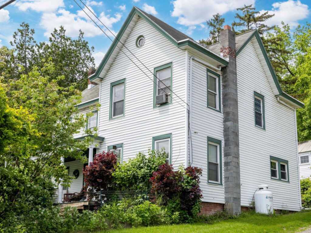 4217 Route 9W, Saugerties, NY 12477 - Photo 6 of 42