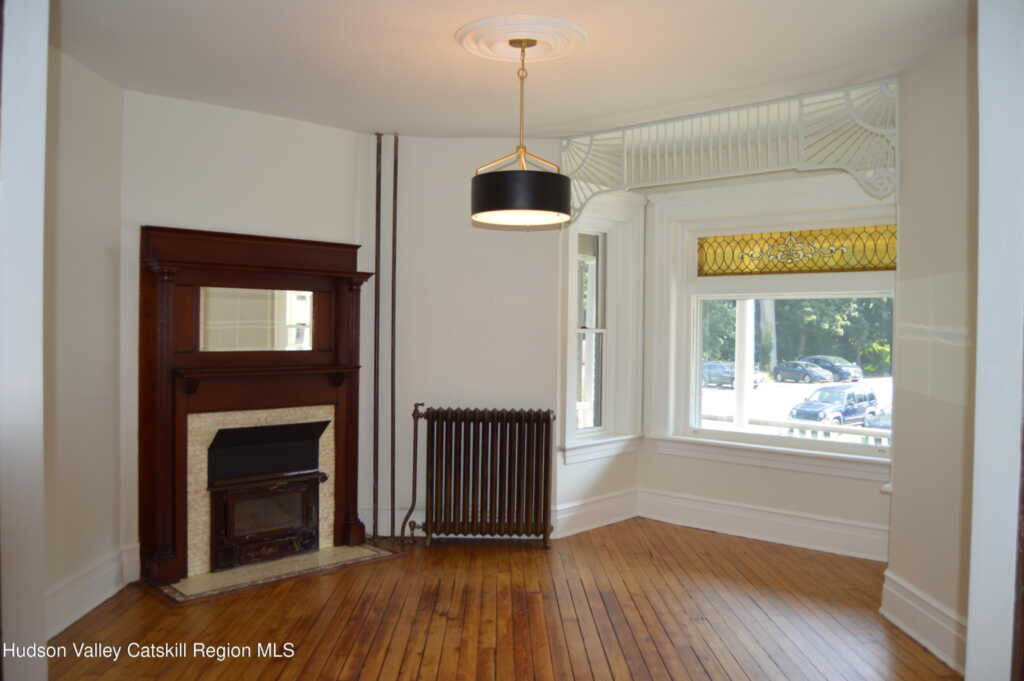 39 Grove, Kingston, NY 12401 - Photo 6 of 24
