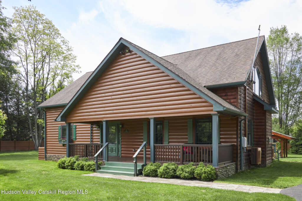 2 Marquet Drive, Rhinebeck, NY 12572 - Photo 1 of 25