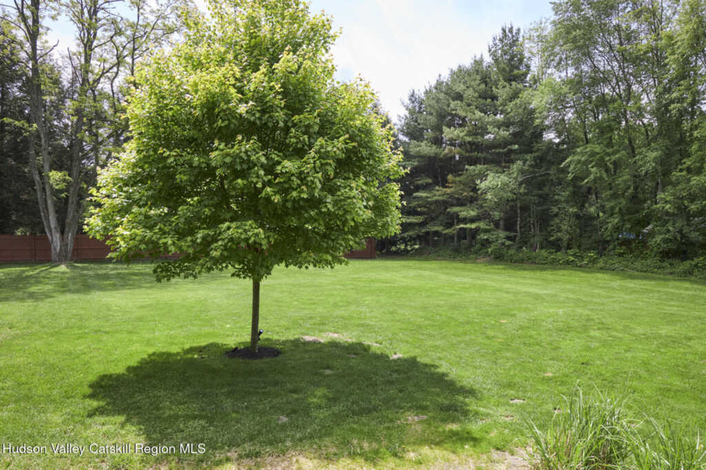2 Marquet Drive, Rhinebeck, NY 12572 - Photo 14 of 25