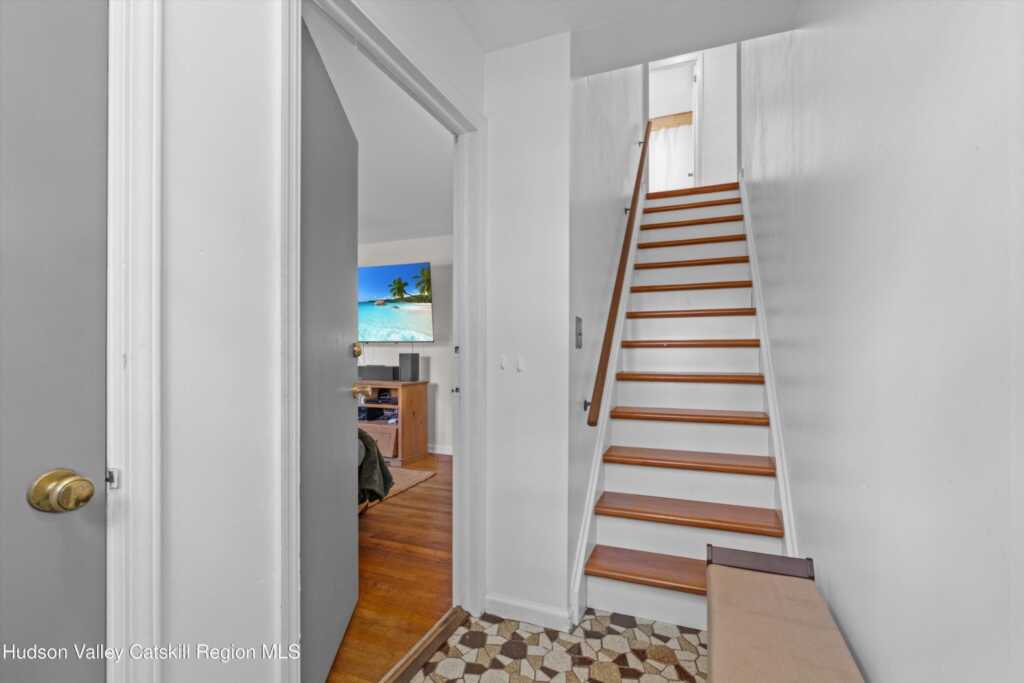 5 Fairview Avenue, New Paltz, NY 12561 - Photo 33 of 50