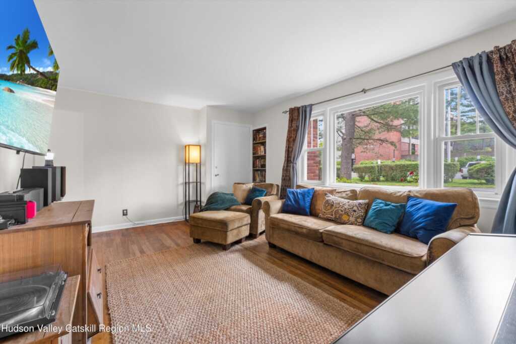 5 Fairview Avenue, New Paltz, NY 12561 - Photo 7 of 50