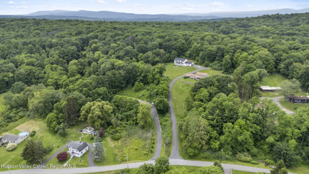 745 Floyd Ackert Road, New Paltz, NY 12561 - Photo 7 of 42