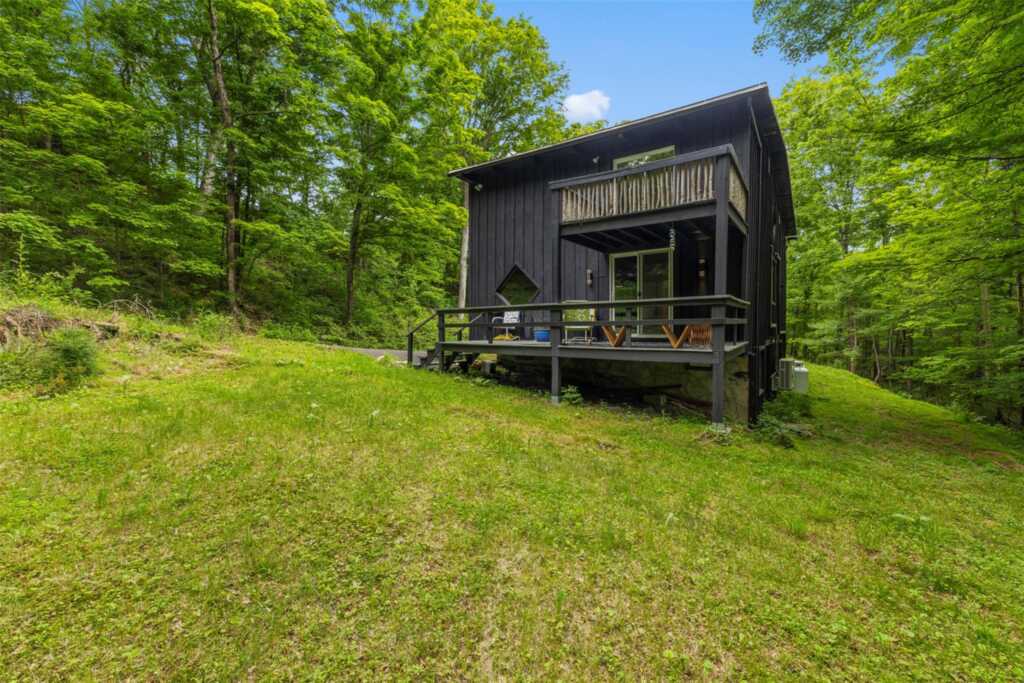 66 Hill Road, Kingston, NY 12401 - Photo 2 of 25