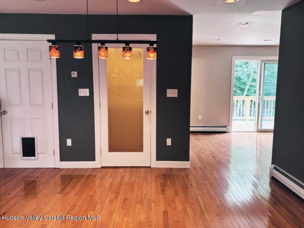 124 Blue Mountain Road, Saugerties, NY 12477 - Photo 6 of 16