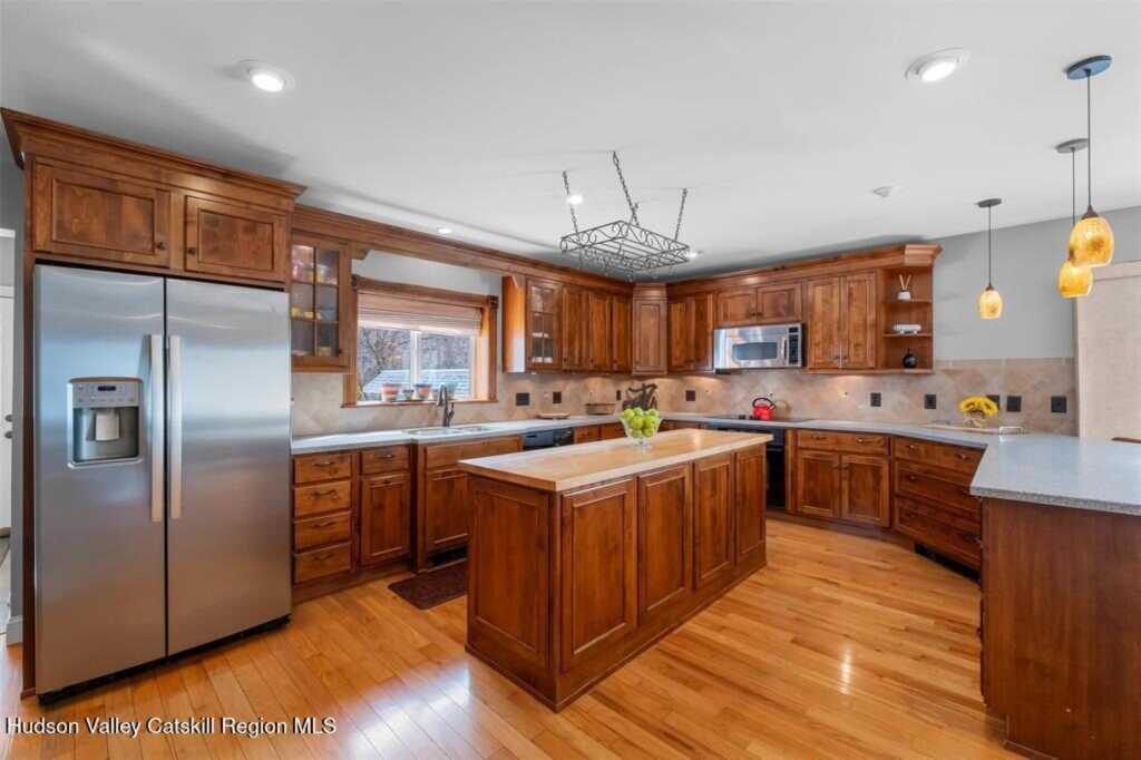 532 Springtown Road, New Paltz, NY 12561 - Photo 15 of 49