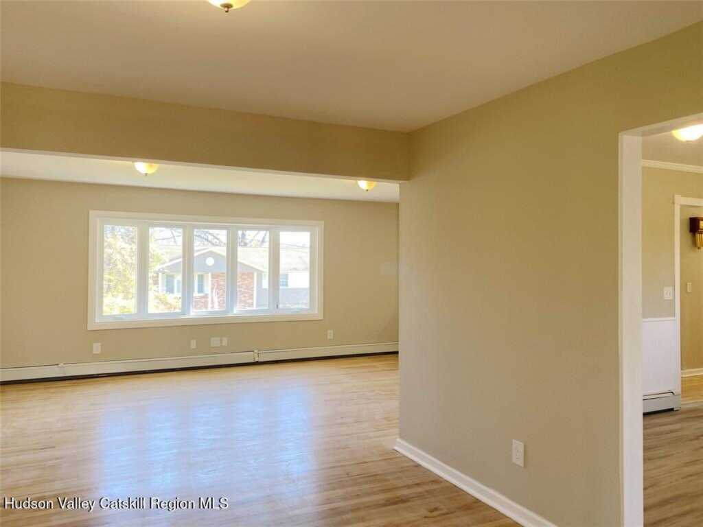 210 East Drive, Hurley, NY 12443 - Photo 5 of 19