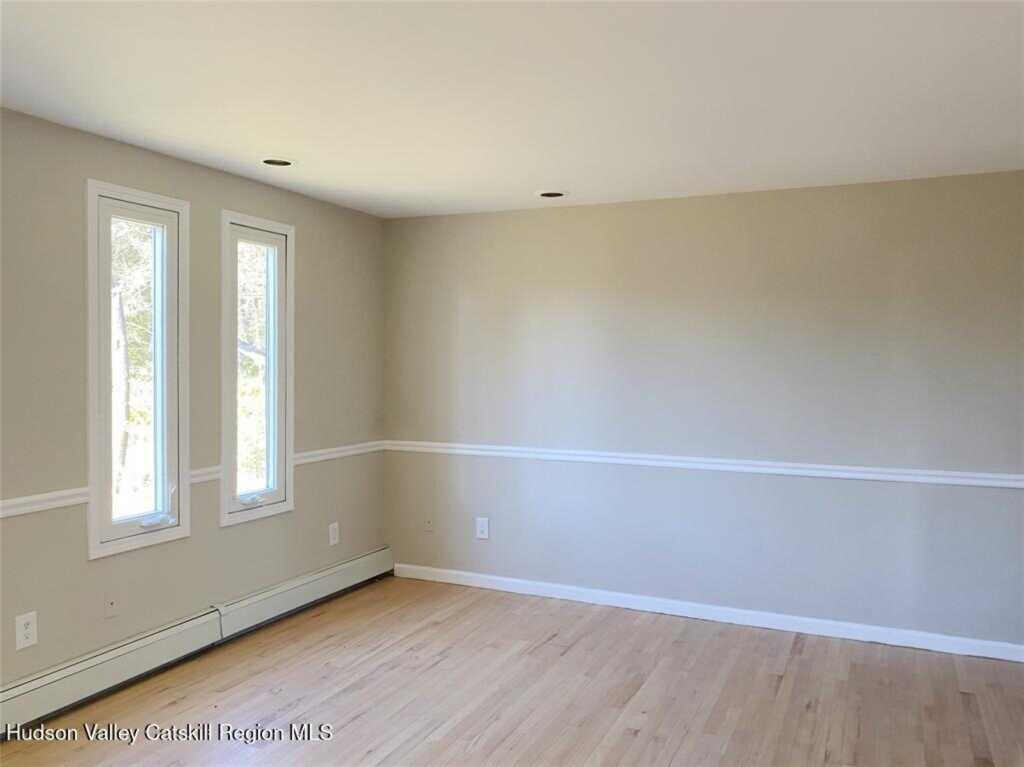 210 East Drive, Hurley, NY 12443 - Photo 9 of 19