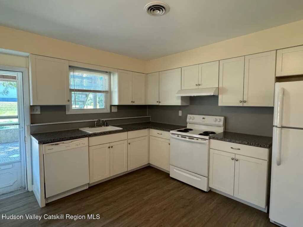 249 State Route 32, Unit #1, New Paltz, NY 12561 - Photo 5 of 15