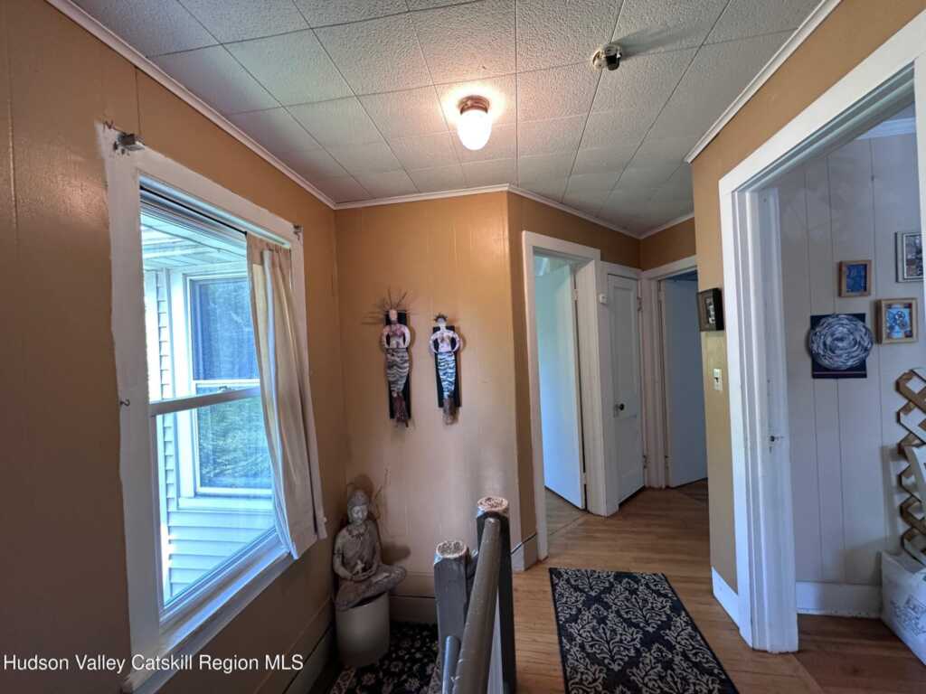 91 Ulster Avenue, Saugerties, NY 12477 - Photo 15 of 23