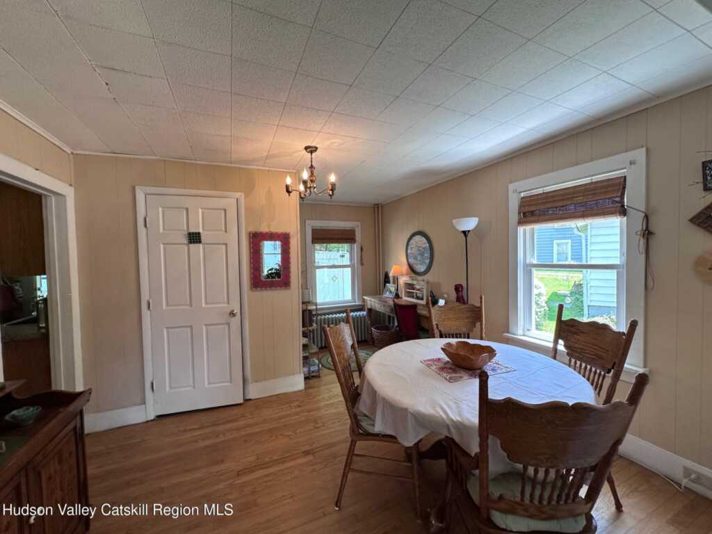91 Ulster Avenue, Saugerties, NY 12477 - Photo 7 of 23
