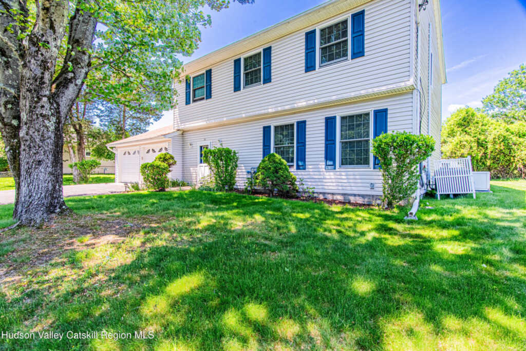 22 Lainey Lane, Kingston, NY 12401 - Photo 2 of 28
