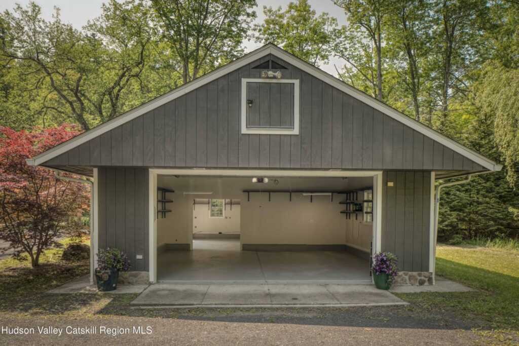 94 Silver Hollow Road, Woodstock, NY 12498 - Photo 26 of 31
