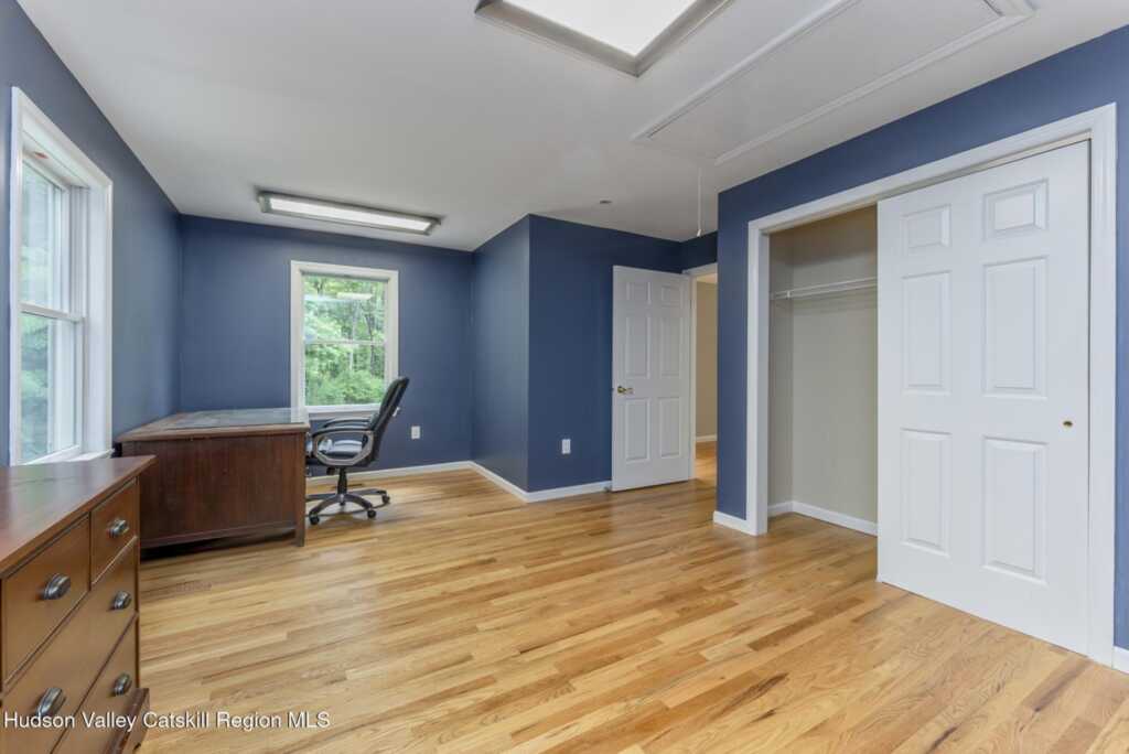 8 Enclave Manor Drive, New Paltz, NY 12561 - Photo 23 of 39
