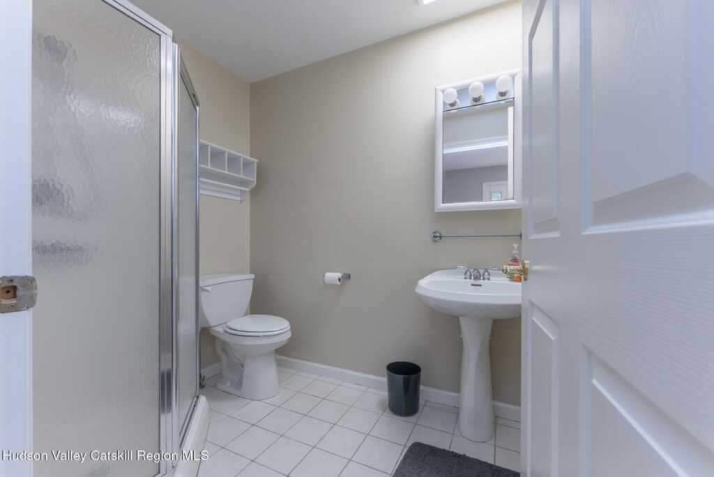 8 Enclave Manor Drive, New Paltz, NY 12561 - Photo 25 of 39