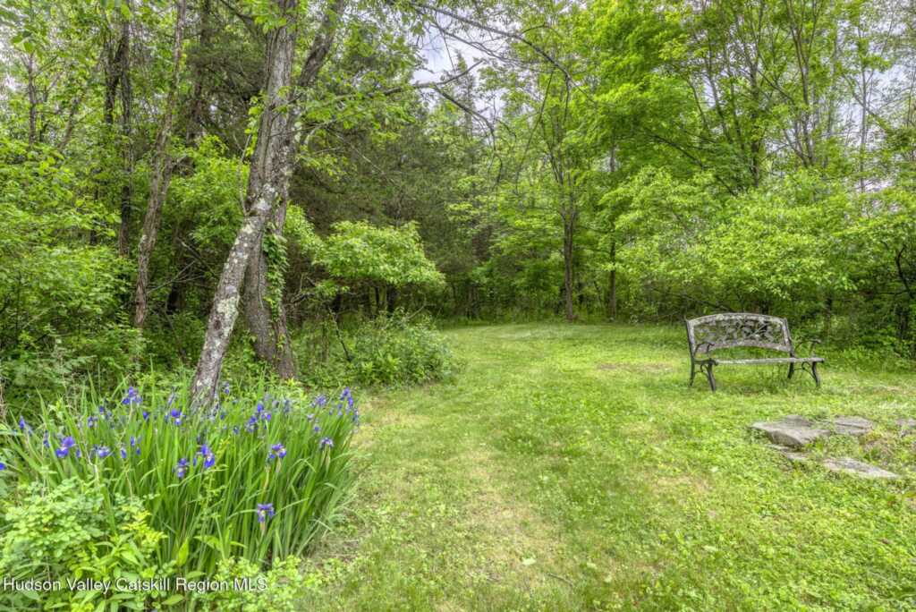 8 Enclave Manor Drive, New Paltz, NY 12561 - Photo 36 of 39