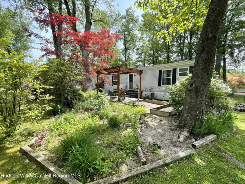 48 Josephine Avenue, Rosendale, NY 12472 - Photo 17 of 18
