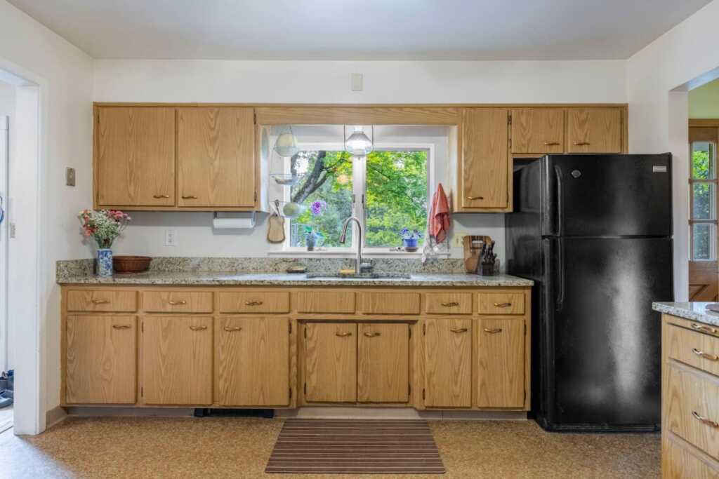 228 Maple Avenue, Rosendale, NY 12486 - Photo 5 of 47