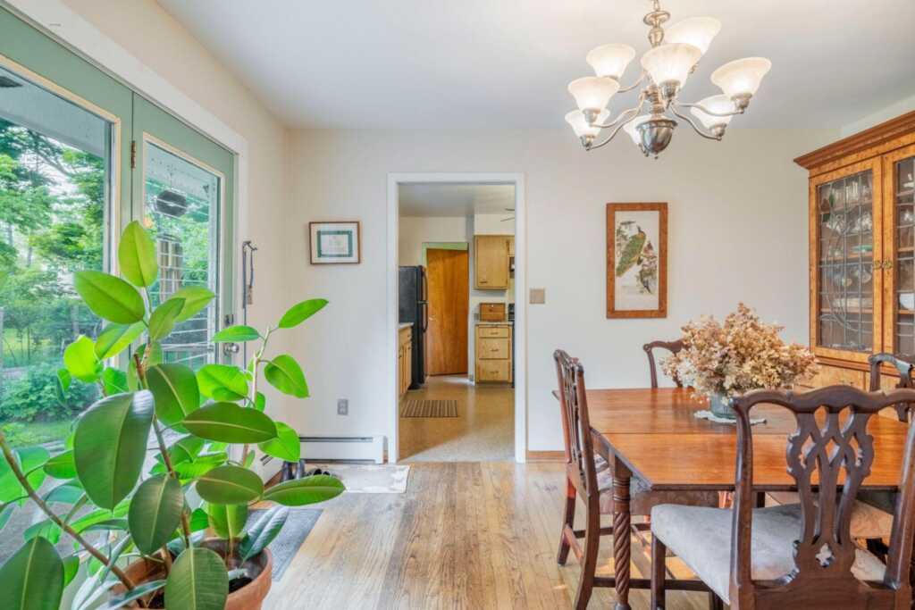 228 Maple Avenue, Rosendale, NY 12486 - Photo 8 of 47