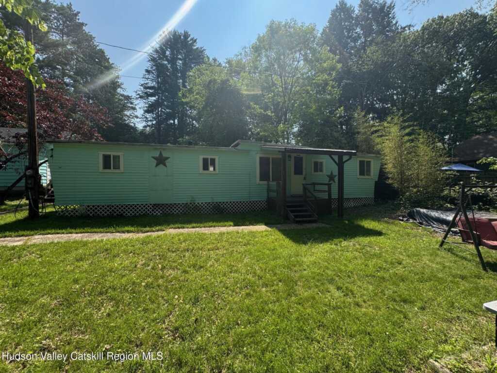 102 Eastern Parkway Parkway, Saugerties, NY 12477 - Photo 13 of 13