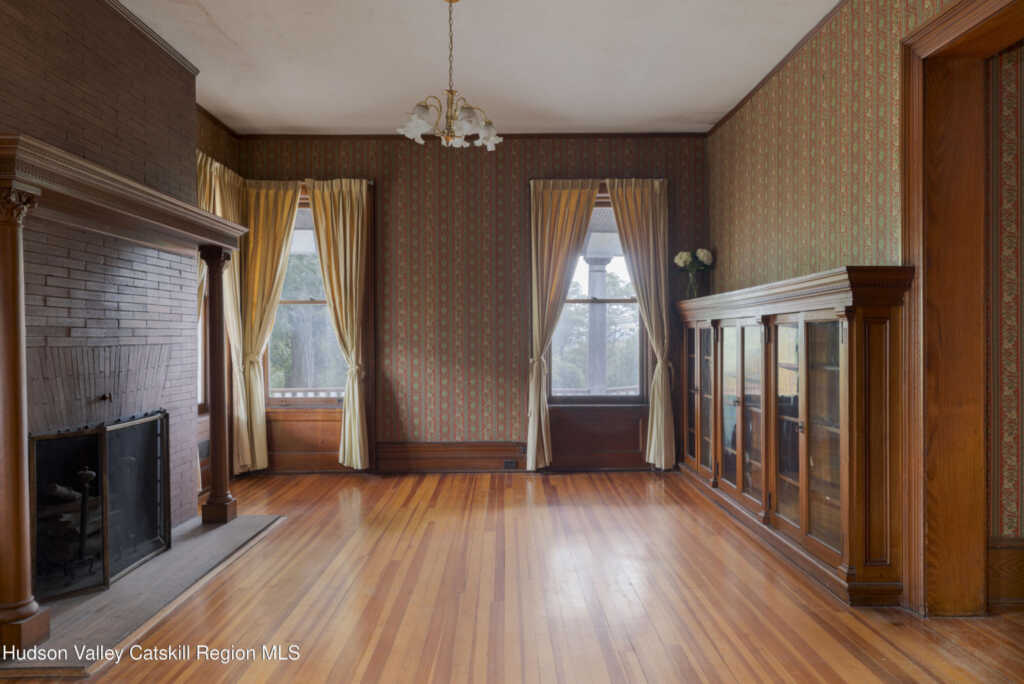 12 Chestnut Street, Kingston, NY 12401 - Photo 5 of 30