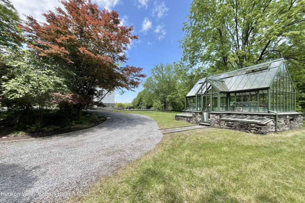 55 Leggett Road, Stone Ridge, NY 12484 - Photo 36 of 44