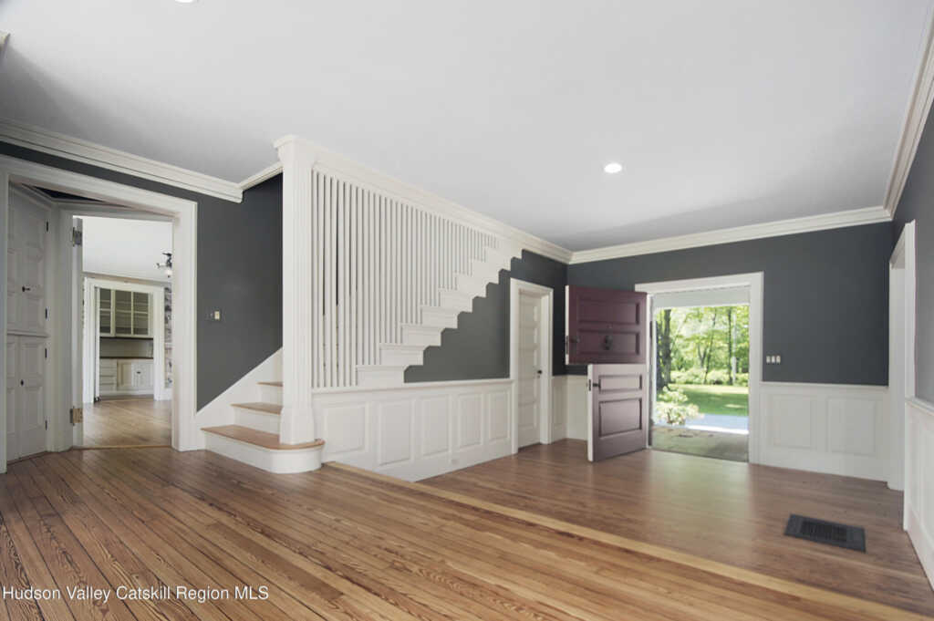 55 Leggett Road, Stone Ridge, NY 12484 - Photo 9 of 44