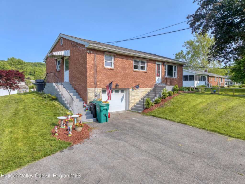 118 New Salem Road, Kingston, NY 12401 - Photo 4 of 33