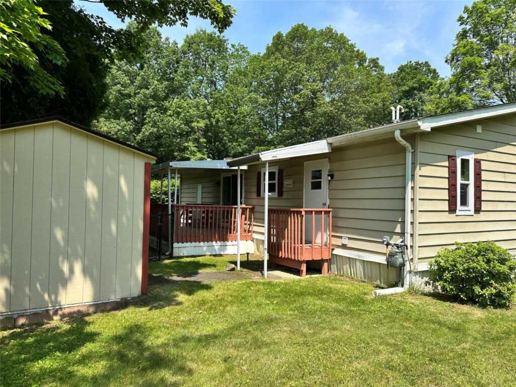 21 Maunaloa Lane, New Paltz, NY 12561 - Photo 15 of 20