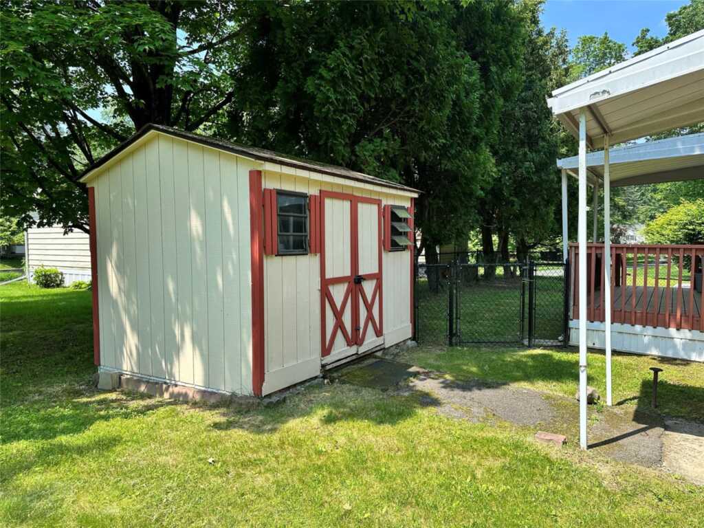 21 Maunaloa Lane, New Paltz, NY 12561 - Photo 16 of 20