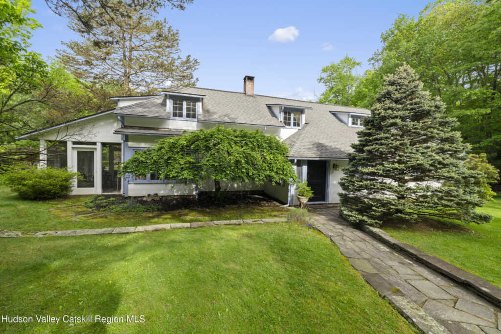 253 Upper Byrdcliffe Road, Woodstock, NY 12498 - Photo 2 of 50