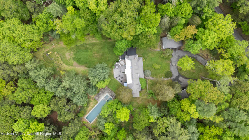 253 Upper Byrdcliffe Road, Woodstock, NY 12498 - Photo 3 of 50