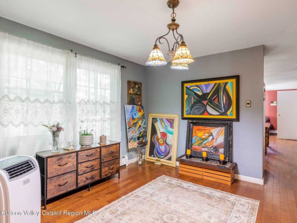 84 Van Nostrand Road, New Paltz, NY 12561 - Photo 10 of 37
