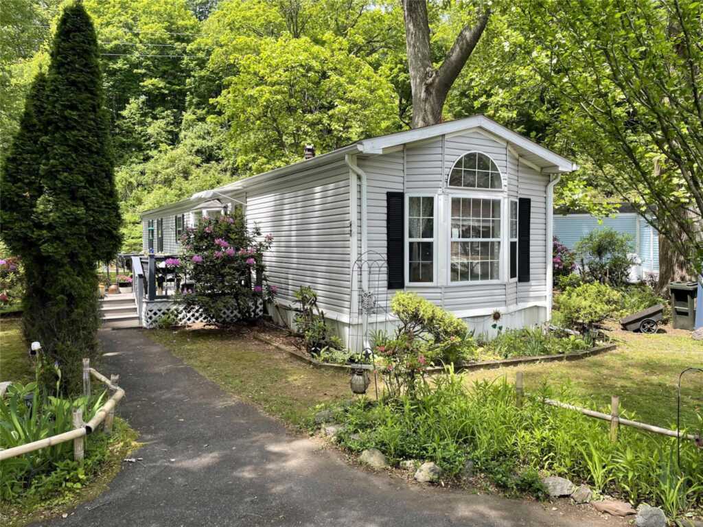 48 Josephine Avenue, Rosendale, NY 12472