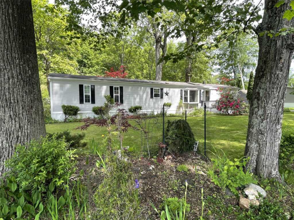 48 Josephine Avenue, Rosendale, NY 12472 - Photo 2 of 15