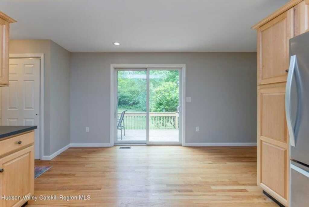 8 Enclave Manor Drive, New Paltz, NY 12561 - Photo 17 of 39