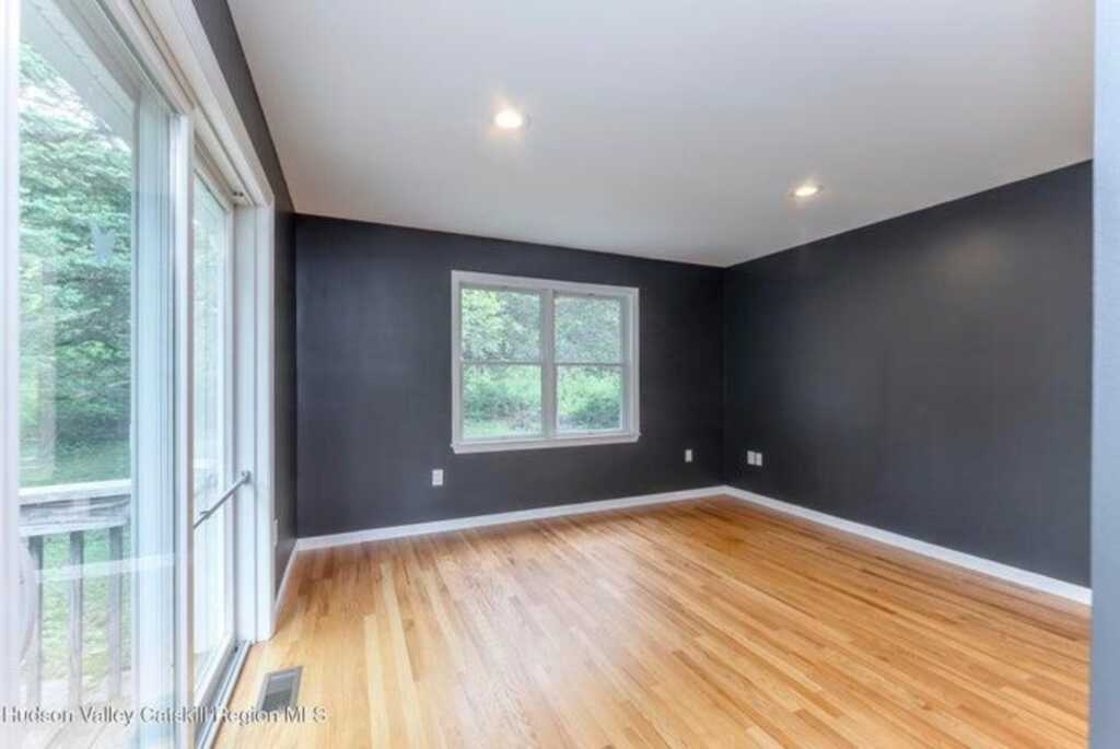 8 Enclave Manor Drive, New Paltz, NY 12561 - Photo 26 of 39