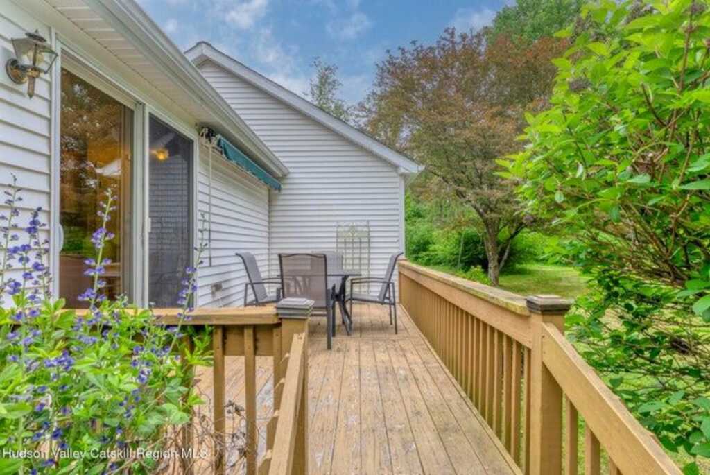 8 Enclave Manor Drive, New Paltz, NY 12561 - Photo 34 of 39