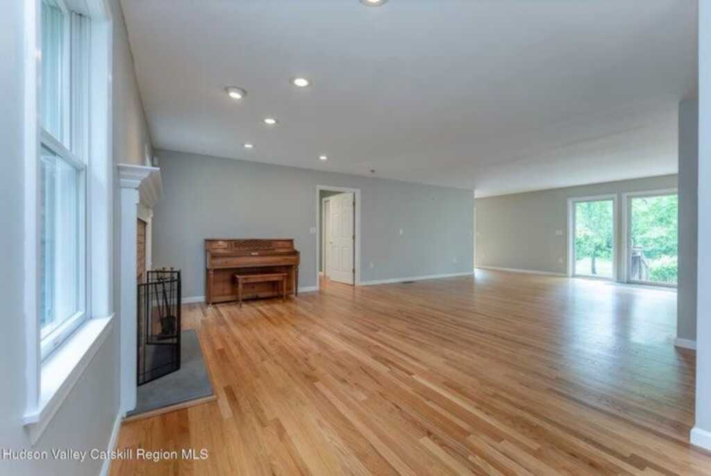 8 Enclave Manor Drive, New Paltz, NY 12561 - Photo 8 of 39