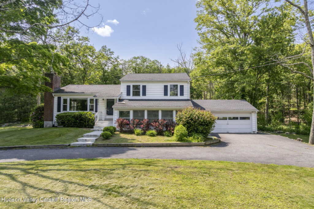 274 Morgan Hill Road, Hurley, NY 12443