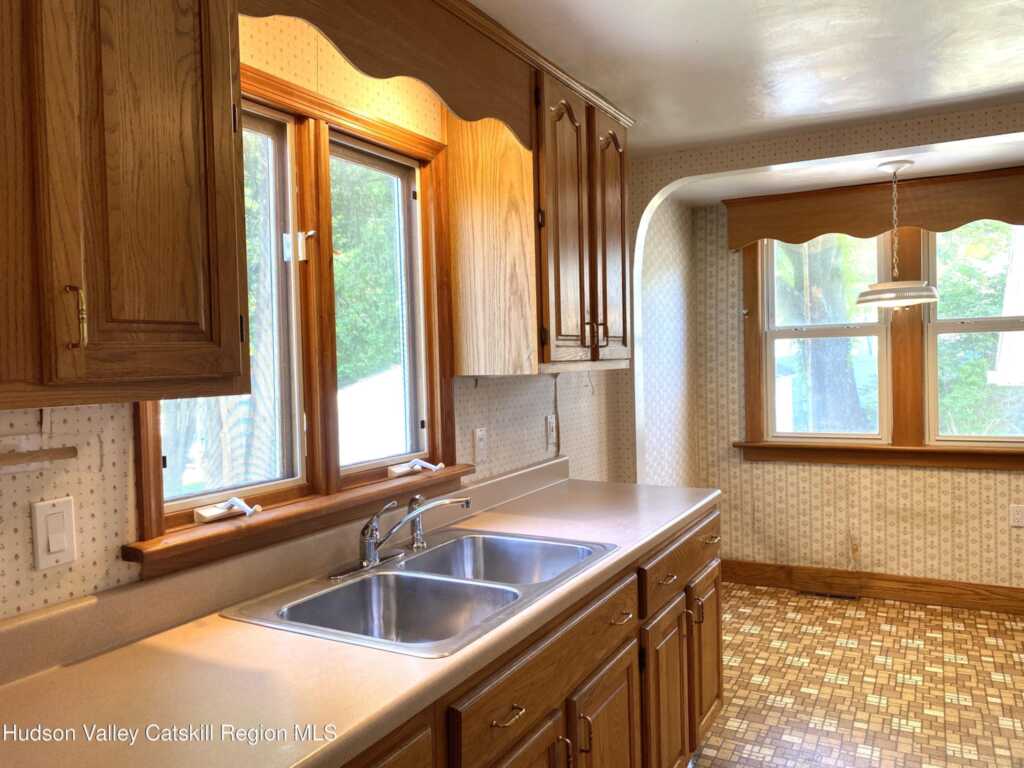 130 Fairview Ave. Avenue, Kingston, NY 12401 - Photo 12 of 31