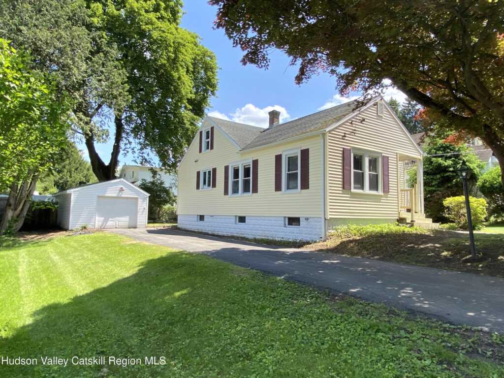 130 Fairview Ave. Avenue, Kingston, NY 12401 - Photo 2 of 31