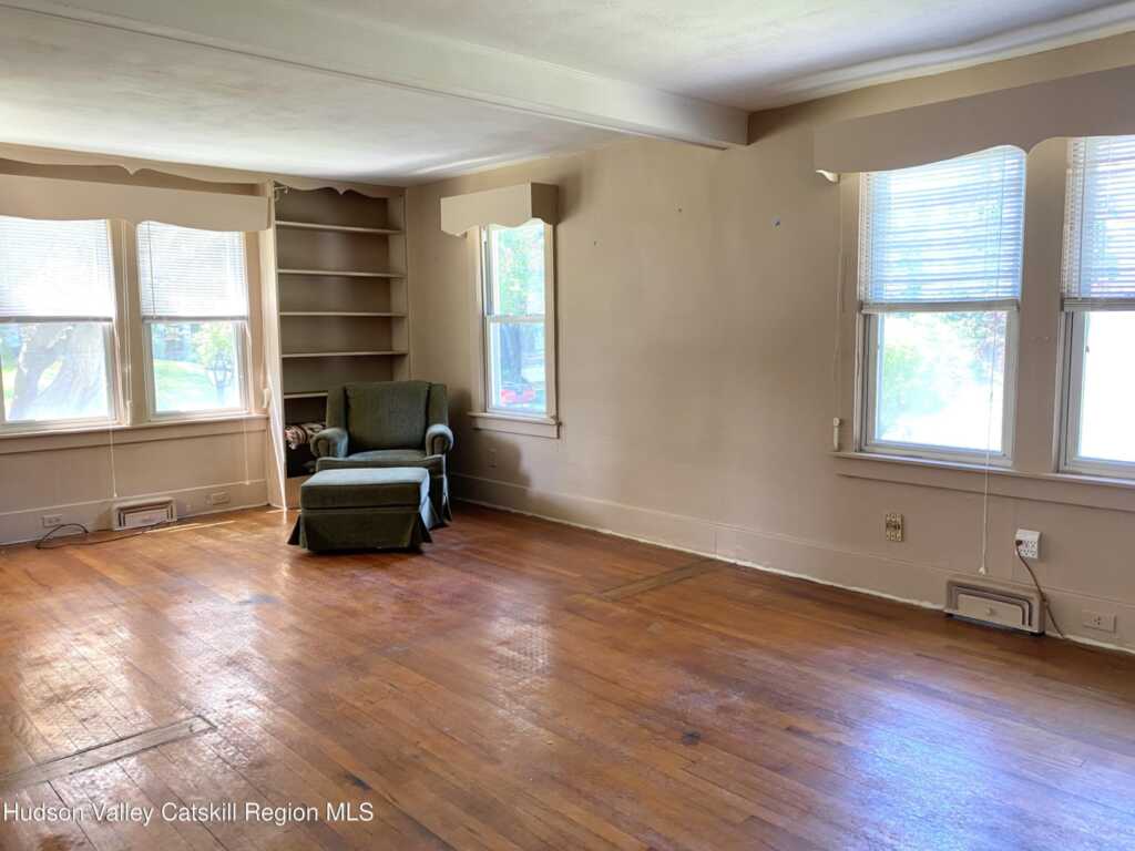 130 Fairview Ave. Avenue, Kingston, NY 12401 - Photo 9 of 31